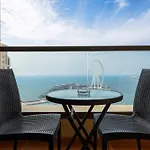 Breathtaking Sea View Apartment