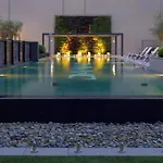 Downtown Studio - Cour Jardin