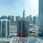 Luxurious And Minimalist 3Br In Dubai Marina