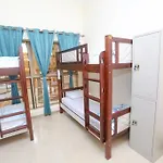 Sarjak\'S Hostel Mankhool