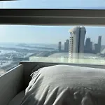 Perla Hostel - Dubai Marina