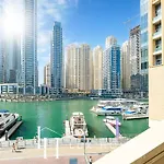 Lux The Jw Marina Suite