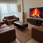 Hostel Marina Jasmine - Luxury Hostel - Jumeirah Beach Residence