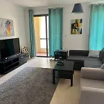 Spacious 1Br 5 Minutes From Beach