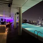 Beachfront Apartment On The Palm Jumeirah With Amazing View Rooftop Infinity Pool