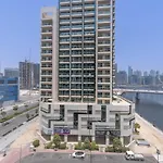 Artistic 1-Bedroom Apartment Perfect For Couple At Mayfair Tower, Business Bay!