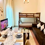 Cozy 1 Bedroom Apartment In Dubai By Al Ghaimah Holiday Homes