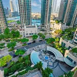 Downtown Dubai - 2 Bed 3 Bath Flat - Views Of The Burj & Fountains