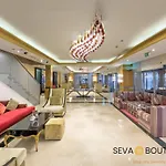 Seva Boutique - Luxurious Dwelling - 5 Mins Walk To Burj Khalifa & 2 Min To Dubai Mall Downtown Dubai