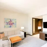 Hyatt Place Dubai Wasl District