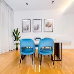 Lux - The Bluewater Island Suite