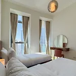 Dubai Mall Direct Access Apartment - Burj Vista