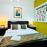 Private Rooms In 3 Bedroom Apartment Skynest Homes Marina Pinnacle