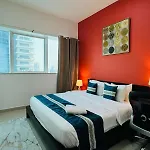 Private Rooms In 3 Bedroom Apartment Skynest Homes Marina Pinnacle
