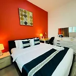 Private Rooms In 3 Bedroom Apartment Skynest Homes Marina Pinnacle