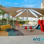 Stunning 2 Bedroom In The Heart Of Downtown, 360 Views