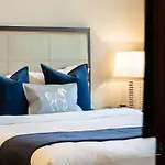 Superb Studio, Jw Marriott Marina