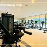 Homesgetaway - Luxury 2Br Apartment In Burj Crown