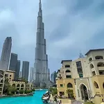 Luxury Downtown Dubai Stay Next To Mall Of Dubai