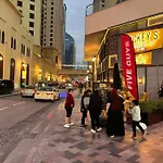 1 Bedroom Flat, Luxury Amenities, Opp Beach & Club With Free Parking In Dubai Marina