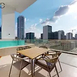 Modern Smart Home 2Br With Private Pool In Jvc