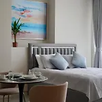 Condor Marina Star Seaview Studio, Dubai Marina