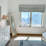 Upgraded 2Br Apartment At The Beach - Shoreline 1