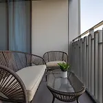 Spacious 2Bdr In Creek Harbor With City View