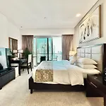 Cosmos Living Studio Jw Marriott Marina
