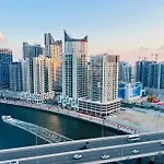 Vserve Stylish Suite 1 Bedroom With Burj Khalifa And Canal View