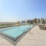 Stunning 1 Bdr Luxury With Burj Khalifa View