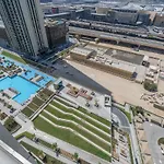 Downtown Views II - Vogue Two Bedroom Apartment With Balcony And Full Burj Khalifa View, Opposite Dubai Mall Skybridge