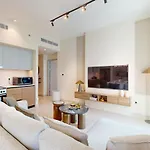 Creek Palace - Minimalist Two Bed In Creek Harbour