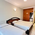 OYO 165 San Marco Hotel