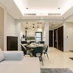 Fam Living - Stylish 2Br With Scenic Meydan View