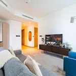 Kid-Friendly 2Br - Secure, Central And Peaceful