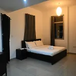 Great Holiday Flat Near Marina & Beach With Amazing View, Many Activities & En-Suite Rooms