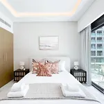Prime Azizi Riviera Studio With Balcony