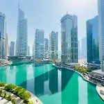 Da86 - Well Design Studio In Dubai Arch Tower