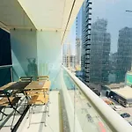 Da86 - Well Design Studio In Dubai Arch Tower
