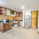 1Br Apt Near Metro - Jlt Pool Gym Fast Wi-Fi
