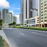 Burj Khalifa And Canal Views - Luxury Apartments For Rent In Dubai Business Bay