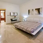 Palm Jumeirah North/South Residence