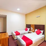 Central Paris Hotel, Baniyas Square