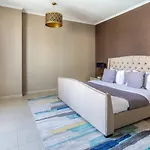 Frank Porter - The Residences