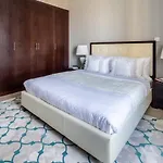 Frank Porter - The Residences