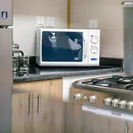 Continental Tower, Dubai Marina - Luton Vacation Homes