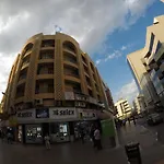 New Avon Hotel