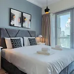 Guestready - Monday Blues