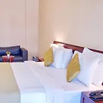 Grand Square Hotel